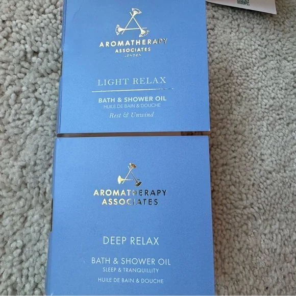 AROMATHERAPY ASSOCIATES Travel Sample Kit - Picture 4 of 6